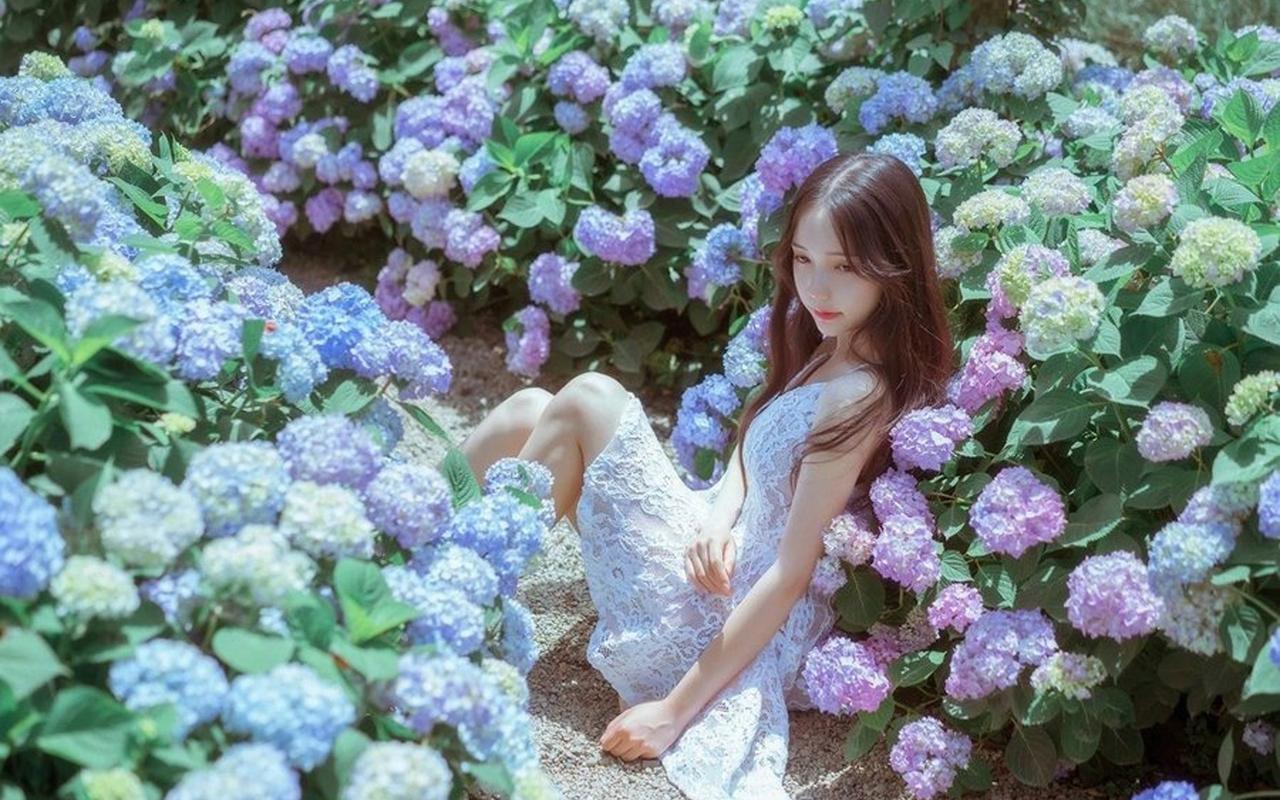 神舟二十号航天员乘组进入天舟九号货运飞船 按计划开展货物转运等相关工作